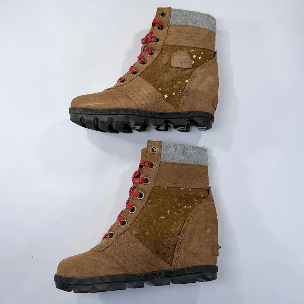 Sorel Lexie Wedge Boot Youth 4 Brown Suede Gold Stars Waterproof Outdoor Comfort